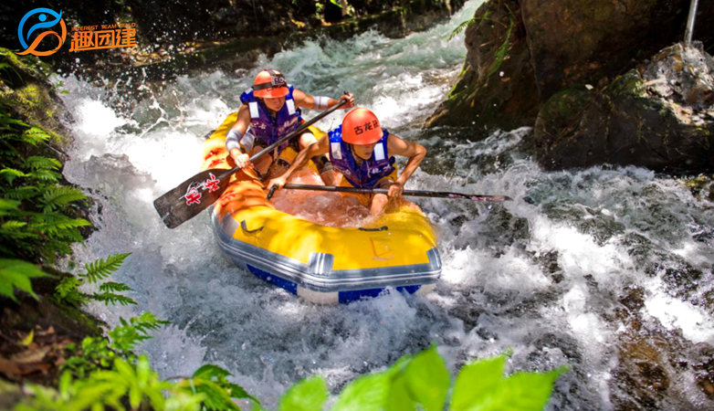 清遠古龍峽漂流旅游夏季團建活動